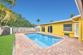 Beautiful home pool near Sawgrass Mills Mall